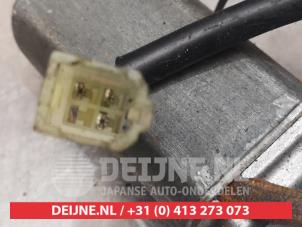 Suzuki Vitara Ruitenwissermotor achter O301351 foto 4