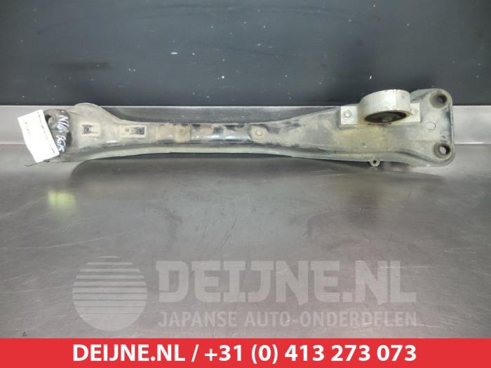 Gebruikte Voortrein Bint Nissan Almera (N16) 1.5 16V Prijs € 40,00 Margeregeling aangeboden door V.Deijne Jap.Auto-onderdelen BV