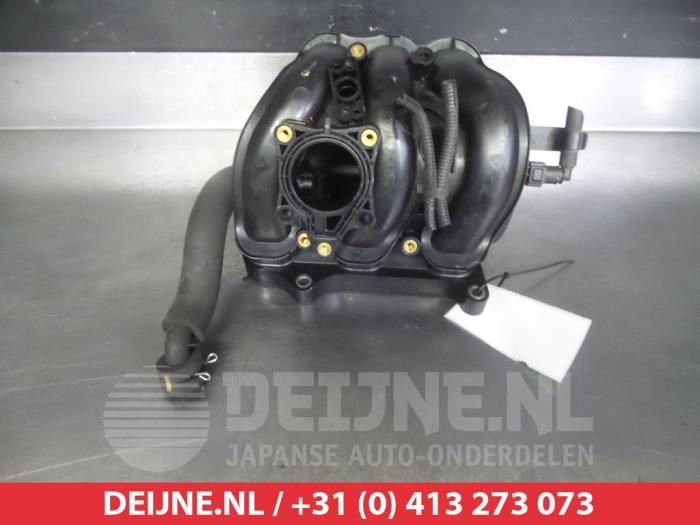 Toyota Aygo Inlaatspruitstuk O356534