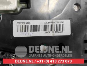 Suzuki Swift Kilometerteller KM O556975 foto 4