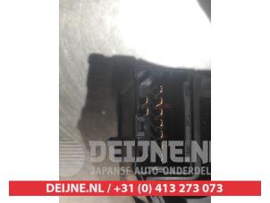 Nissan X-Trail Ruitenwis Schakelaar O309735 foto 4