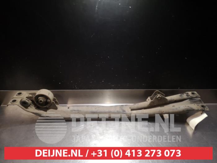 Gebruikte Motorbalk Nissan Sunny (N14) 1.4 16V Prijs € 40,00 Margeregeling aangeboden door V.Deijne Jap.Auto-onderdelen BV