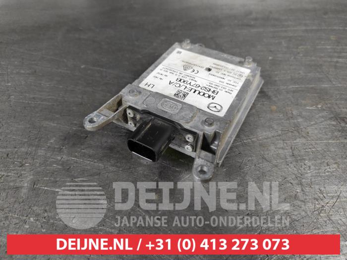 Mazda 3 Dode hoek sensor O557247