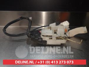 Toyota Paseo Türschlossmechanik 2-türig links O279110 foto 3