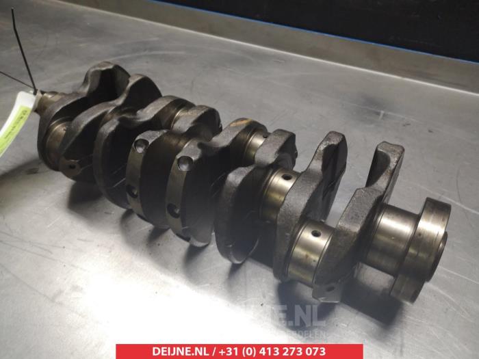 Krukas van een Nissan Almera (N15) 2.0 GX Diesel 1997