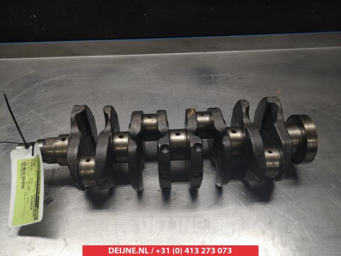 Krukas van een Nissan Almera (N15) 2.0 GX Diesel 1997