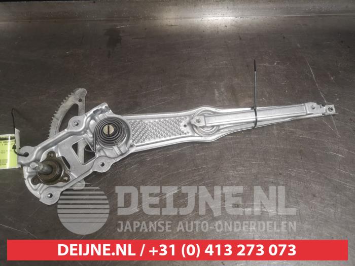 Toyota Yaris Ruitmechaniek 4Deurs rechts-voor O557538
