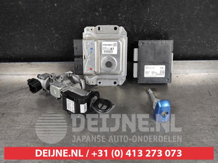 Suzuki Celerio Kontaktslot+Sleutel O557554