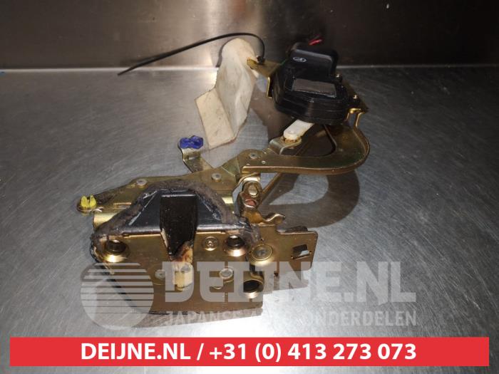 Suzuki Ignis Deurslot Mechaniek 4Deurs links-voor O279796