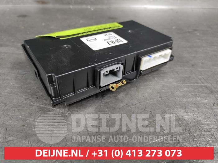 Mazda CX-30 Module achterklep motor O557720