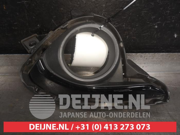 Mazda 2 Bumper Rooster O557761
