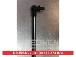 Daewoo Nubira Gasdämpfer links hinten O294048 foto 2