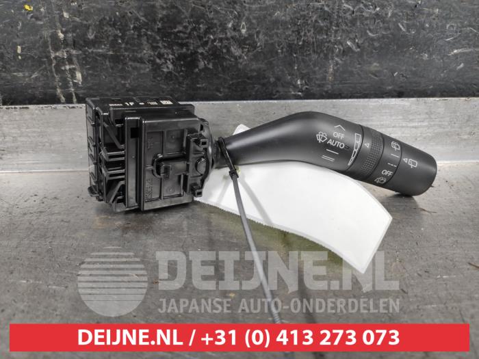 Mazda CX-30 Scheibenwischer Schalter O557801