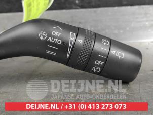 Mazda CX-30 Scheibenwischer Schalter O557801 foto 2