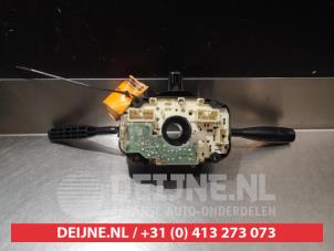 Daihatsu Move Steering column stalk O309145 photo 4