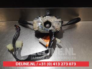 Daihatsu Move Steering column stalk O309143 photo 4