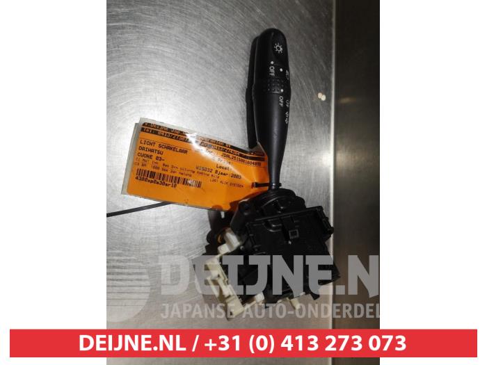 Daihatsu Cuore Licht Schalter O307161
