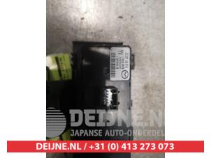 Mazda 2 Schakelaar Koplamp Ihv O558064 foto 2