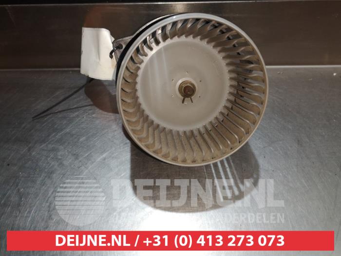 Daihatsu Sirion Heizung Belüftungsmotor O367304