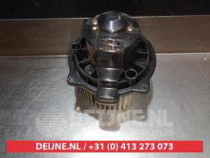 Daihatsu Sirion Heizung Belüftungsmotor O367304 foto 3