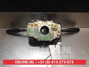 Daihatsu Young RV Combischakelaar Stuurkolom O309133 foto 4