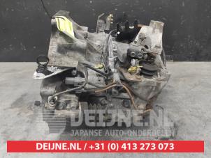 Mazda 5 Gearbox O558120 photo 2
