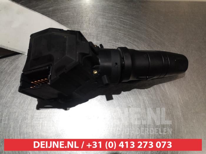 Nissan Primera Scheibenwischer Schalter O309705