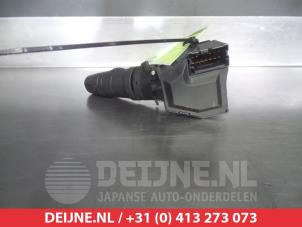 Nissan Primera Ruitenwis Schakelaar O309706 foto 2