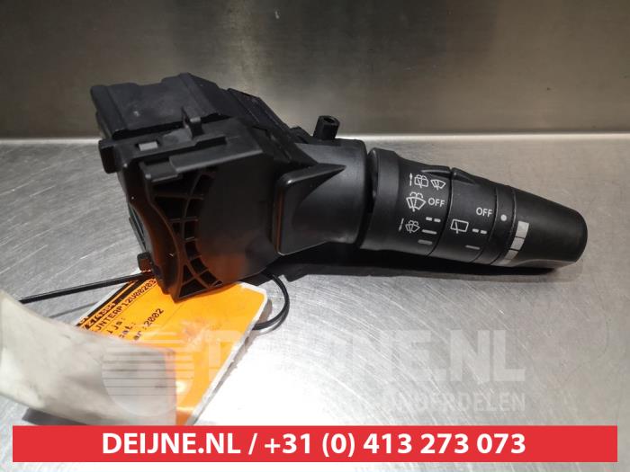 Nissan Primera Ruitenwis Schakelaar O309703