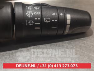 Nissan Primera Ruitenwis Schakelaar O309707 foto 2