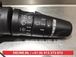 Nissan Primera Ruitenwis Schakelaar O309709 foto 3