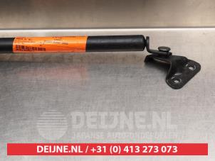 Suzuki Wagon R+ Rear gas strut, left O294345 photo 3