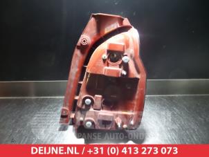 Hyundai Terracan Rücklicht links O297549 foto 4