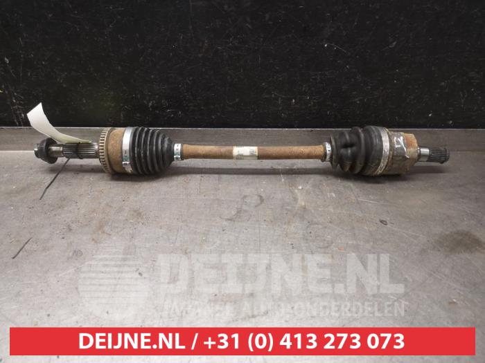 Hyundai I10 Antriebswelle links vorne O558153