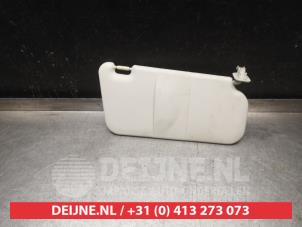 Mazda 2 Zonneklep O558159 foto 2