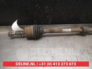 Mitsubishi Colt Aandrijfas rechts-voor O558195 foto 3