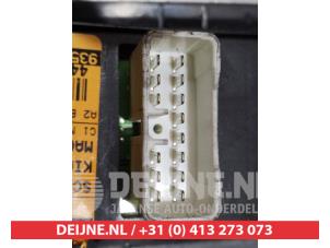 Kia Magentis Kombischalter Fenster O311846 foto 3