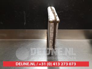 Nissan Almera Kachel Radiateur O367573 foto 2