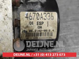 Mitsubishi Outlander ABS pump O558331 photo 2