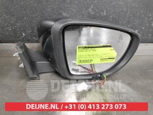 Gebruikte Spiegel Buiten rechts Nissan Leaf (ZE1) 39/40kWh Prijs op aanvraag aangeboden door V.Deijne Jap.Auto-onderdelen BV