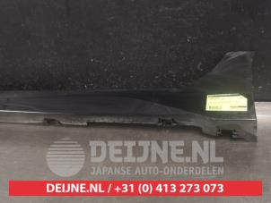 Nissan Leaf Seitenschürze links O558369 foto 3