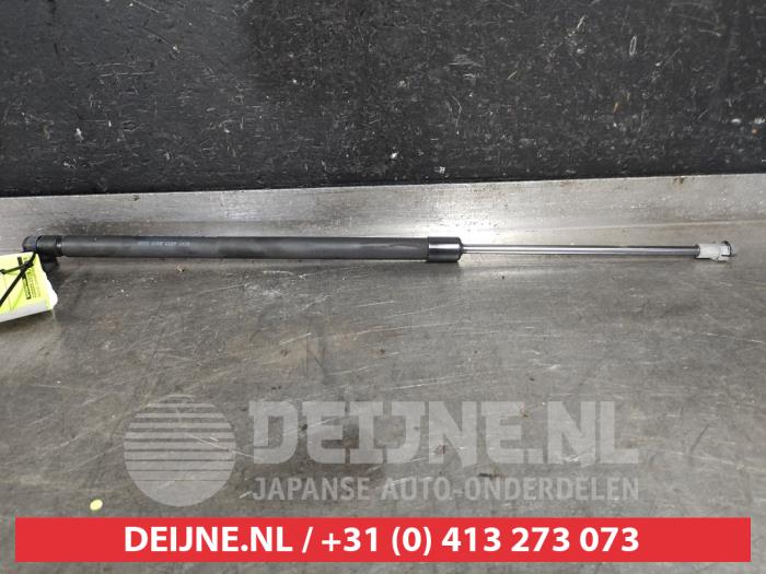 Nissan Juke Gasdämpfer rechts hinten O558476
