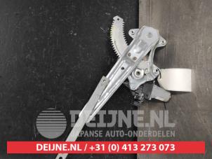 Nissan Juke Ruitmechaniek 4Deurs links-achter O558479 foto 2