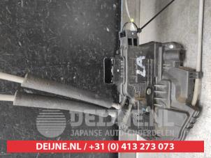Kia Soul Türschlossmechanik 4-türig links hinten O558494 foto 2