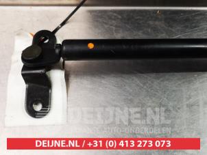 Daihatsu Sirion Gasdämpfer links hinten O294266 foto 2