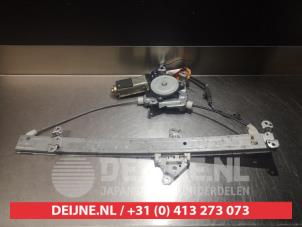 Nissan King Cab Rear door window mechanism 4-door, left O290469 foto 2