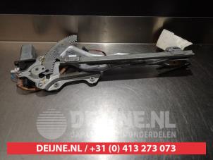 Subaru Impreza Ruitmechaniek 4Deurs links-achter O290486 foto 2