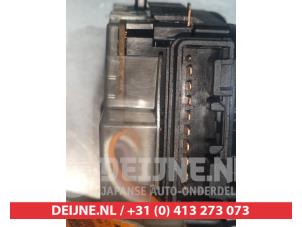 Toyota Rav-4 Scheibenwischer Schalter O310468 foto 4