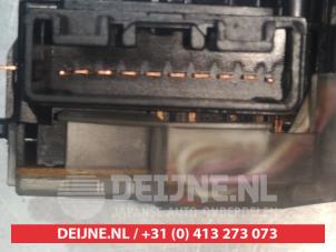 Toyota Rav-4 Ruitenwis Schakelaar O310469 foto 4