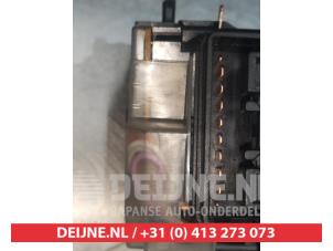 Toyota Rav-4 Ruitenwis Schakelaar O310474 foto 4